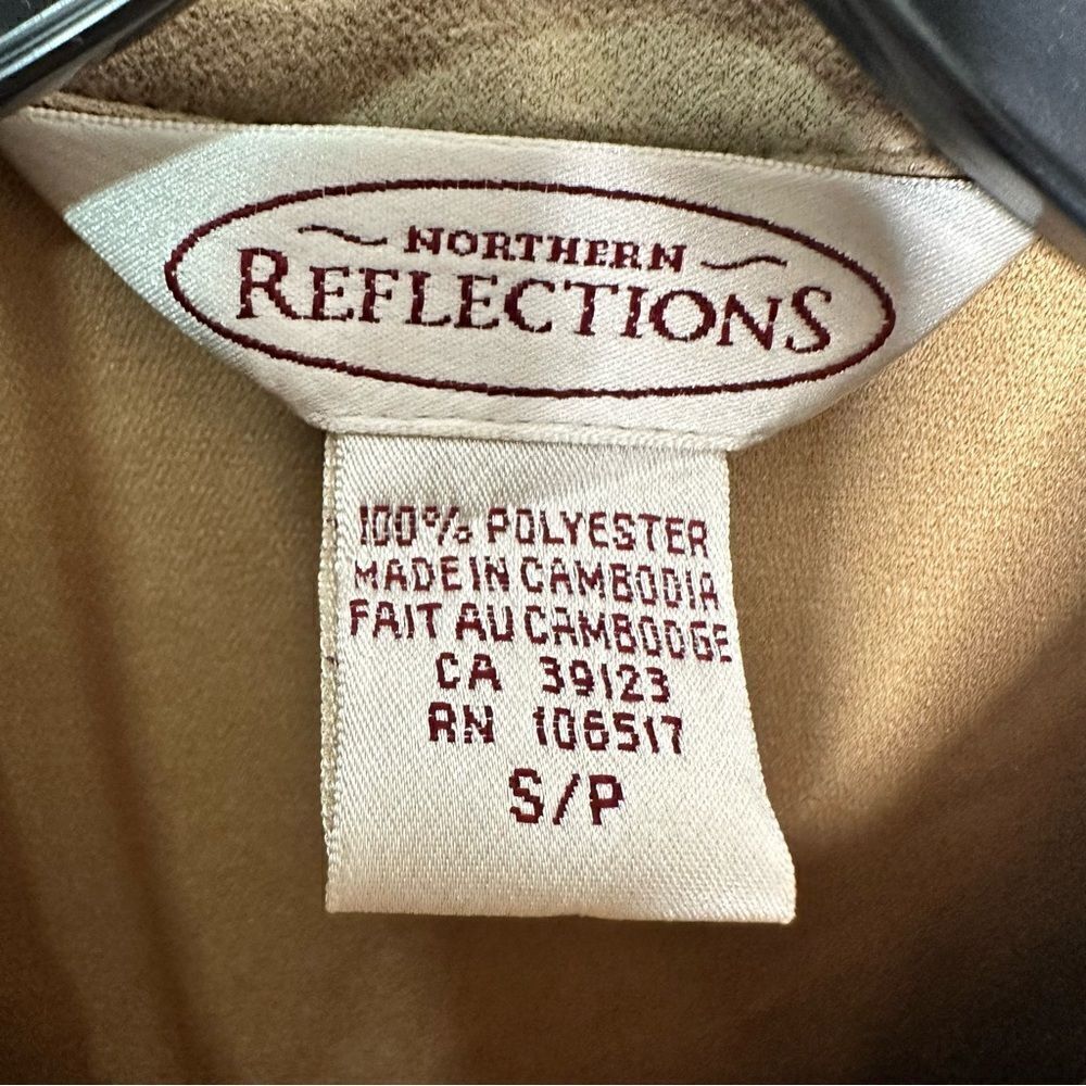 Northern Reflections tan size small top - Picture 3 of 3